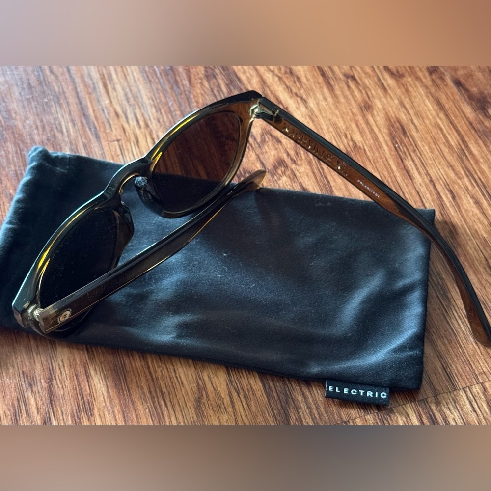 Electric Sunglasses - Nashville XL Polarized - Picture 3 of 5